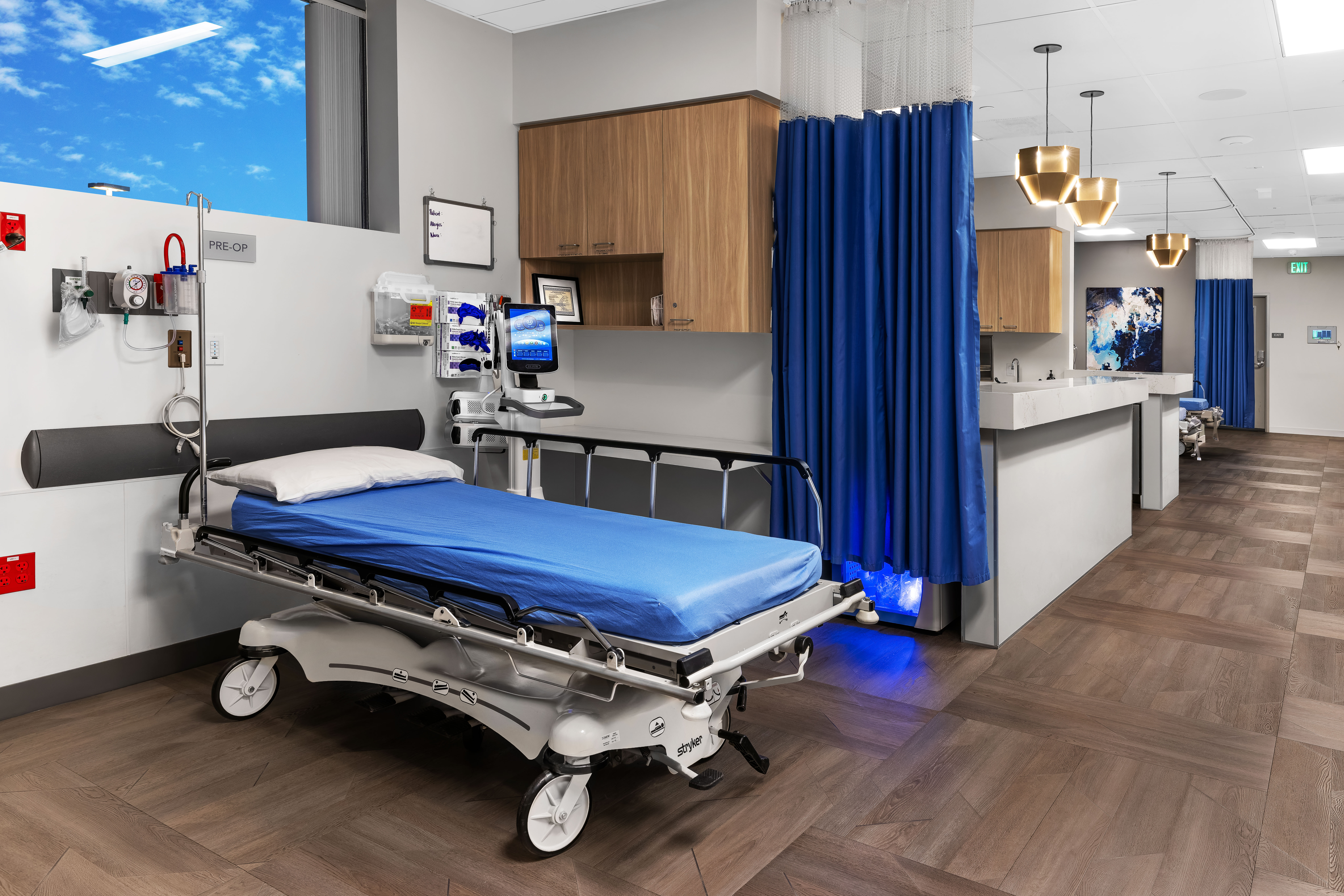 Richard V Balikian, MD FACS — A private recovery suite at Aria Surgery Center, where patients are cared for following surgery.