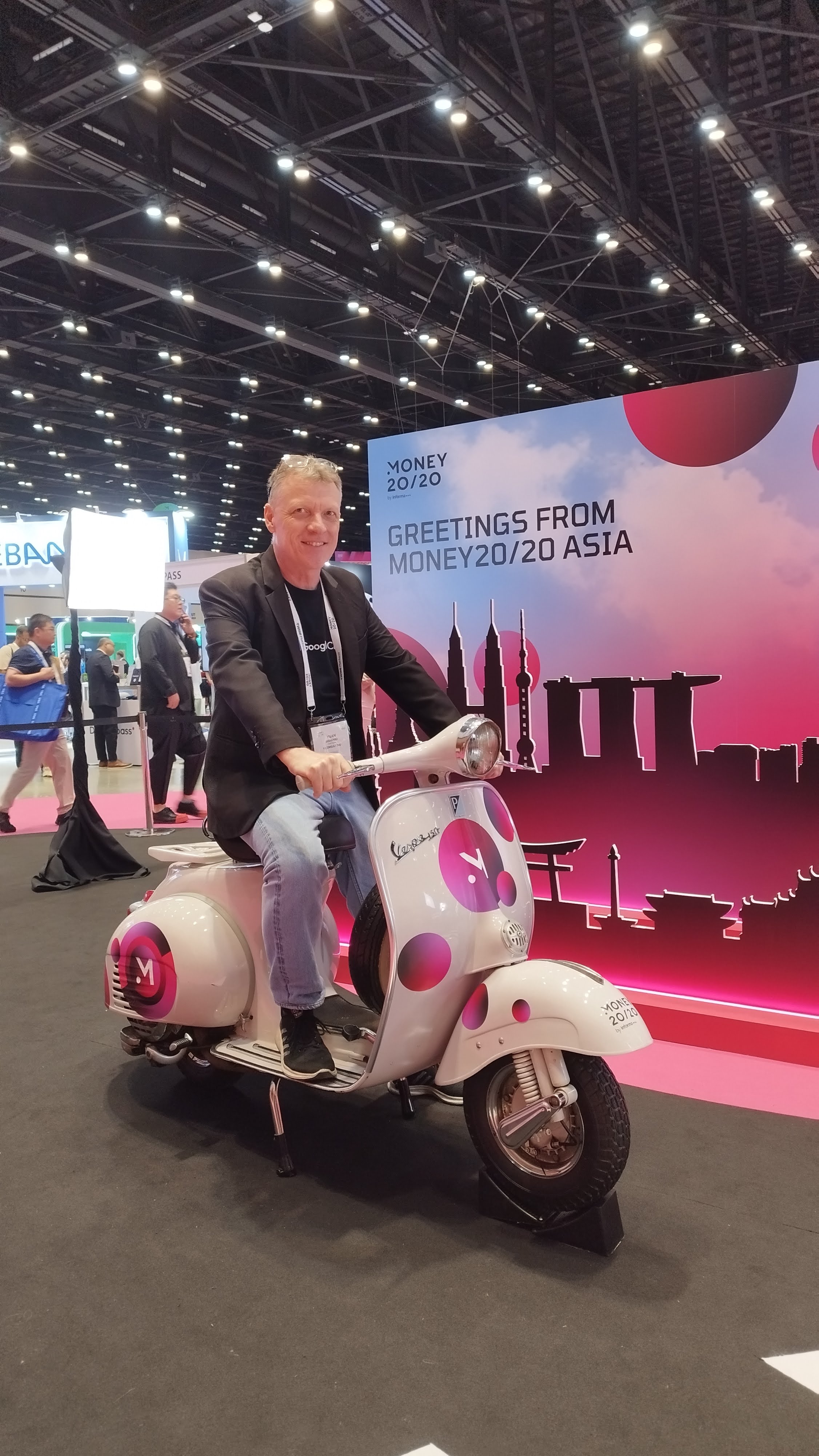 Yvan Goudard — Author of Startup dot Comms | Powerful Blueprints
